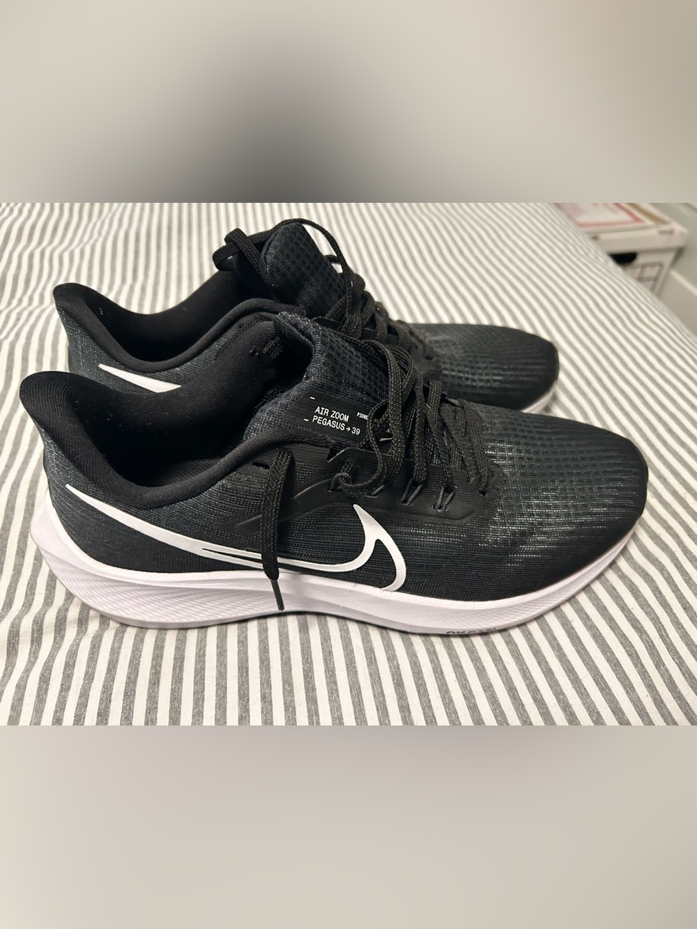 Nike Air Zoom Pegasus 39 Black with White Swoosh